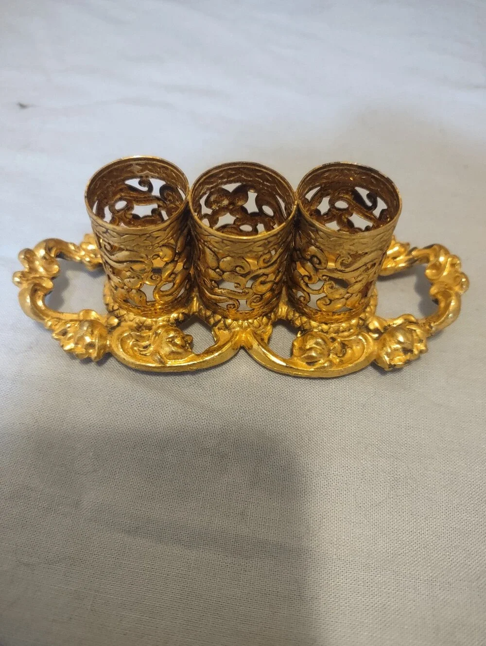 vintage Stylebuilt gold filigree Vanity lipstick holder
